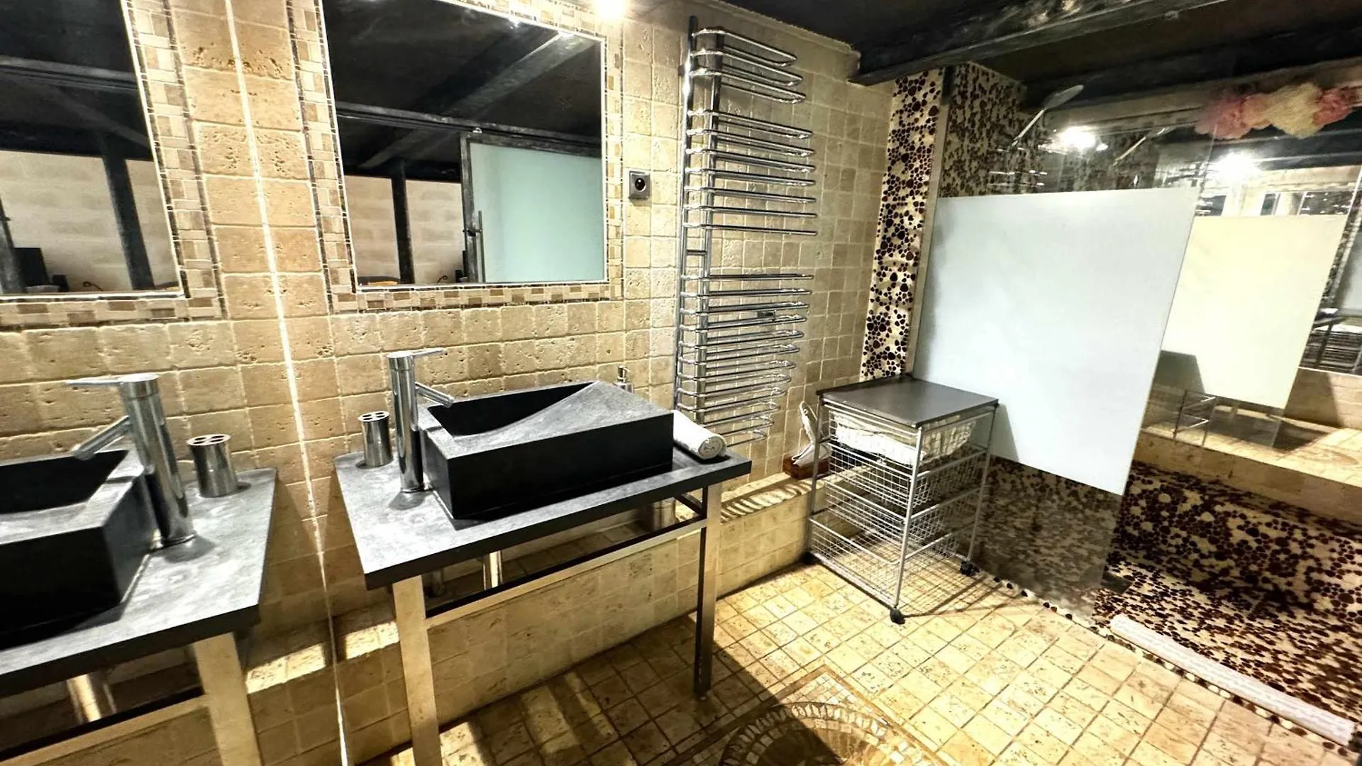 Appartamento Veda - Loft In The Heart Of Paris - Louvre 0*,  Francia